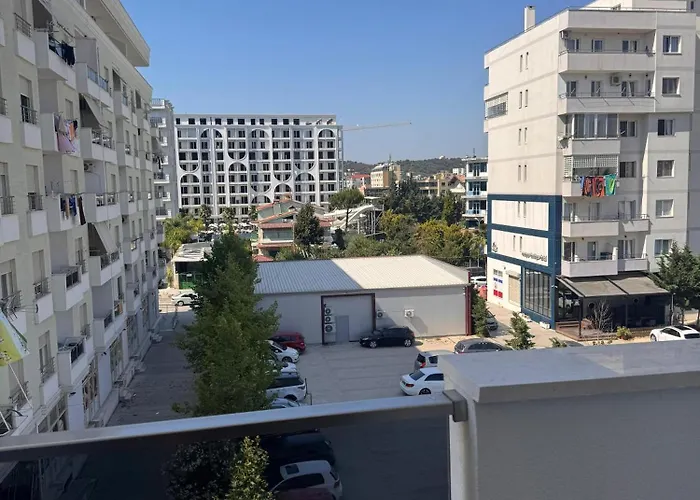 Blue Wave Durres * 格勒姆